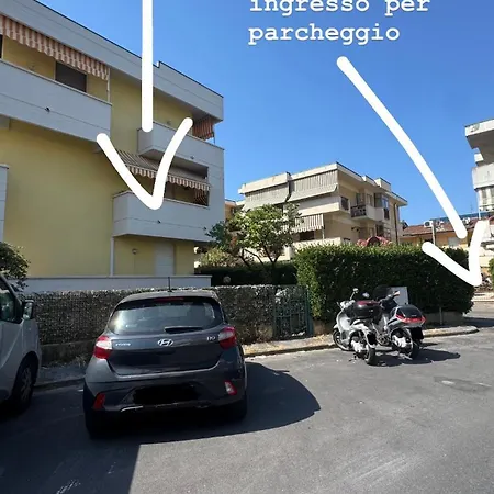 Apartman Al Piano Terra - 1,5km Dal Mare Viareggio